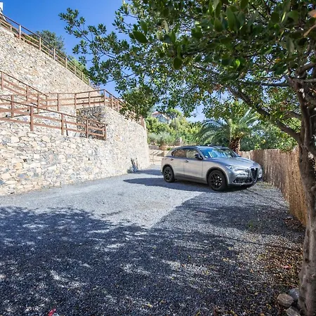 Resort La Sterlizia Di Santa Croce