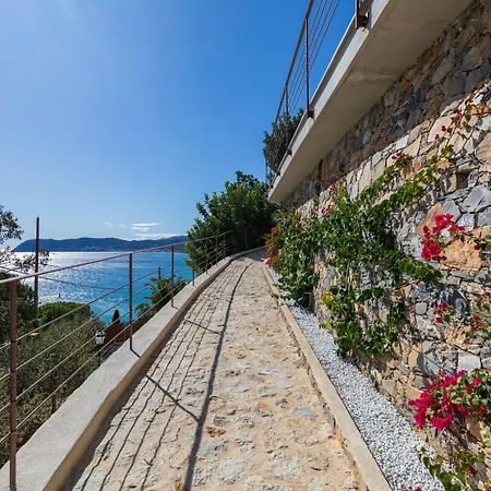 La Sterlizia Di Santa Croce Resort 3*