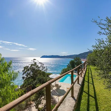 La Sterlizia Di Santa Croce