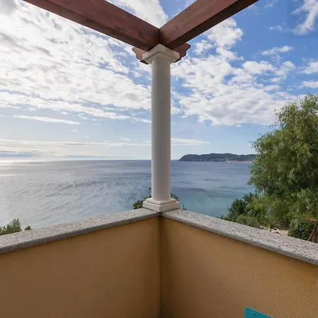 La Sterlizia Di Santa Croce Resort