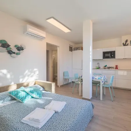 La Sterlizia Di Santa Croce 3*