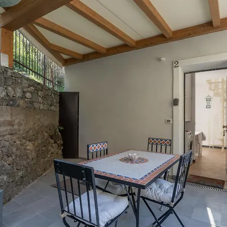 La Sterlizia Di Santa Croce אתר נופש 3*