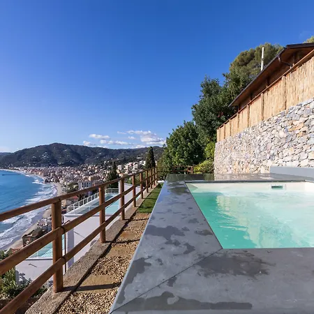 La Sterlizia Di Santa Croce