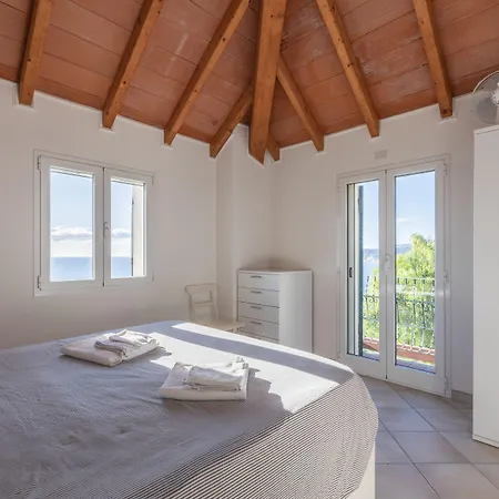 La Sterlizia Di Santa Croce Resort Alassio