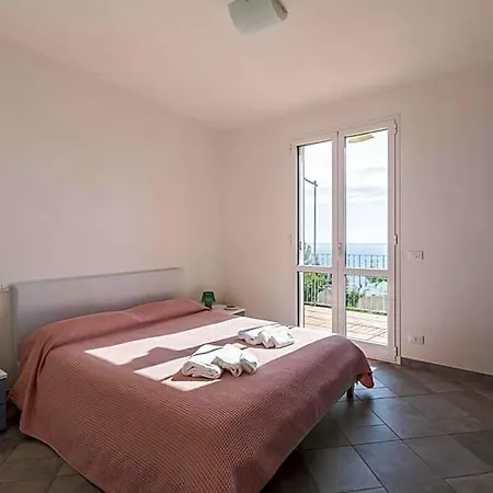 La Sterlizia Di Santa Croce Resort 3*