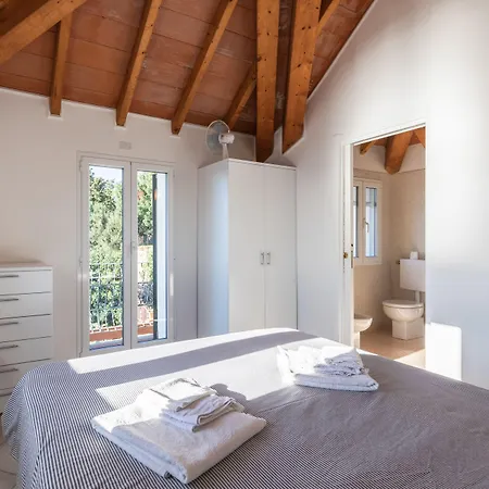 La Sterlizia Di Santa Croce Feriested 3*
