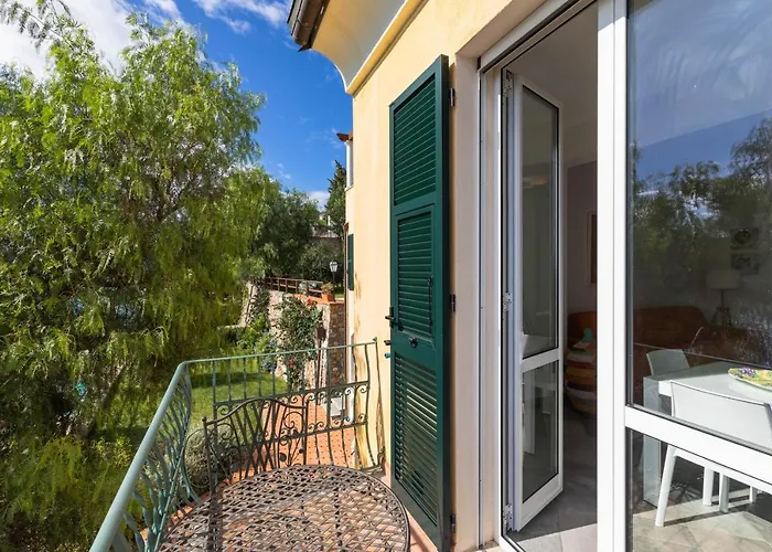 Üdülőközpont La Sterlizia Di Santa Croce Alassio