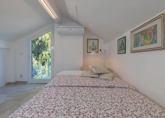 Üdülőközpont La Sterlizia Di Santa Croce